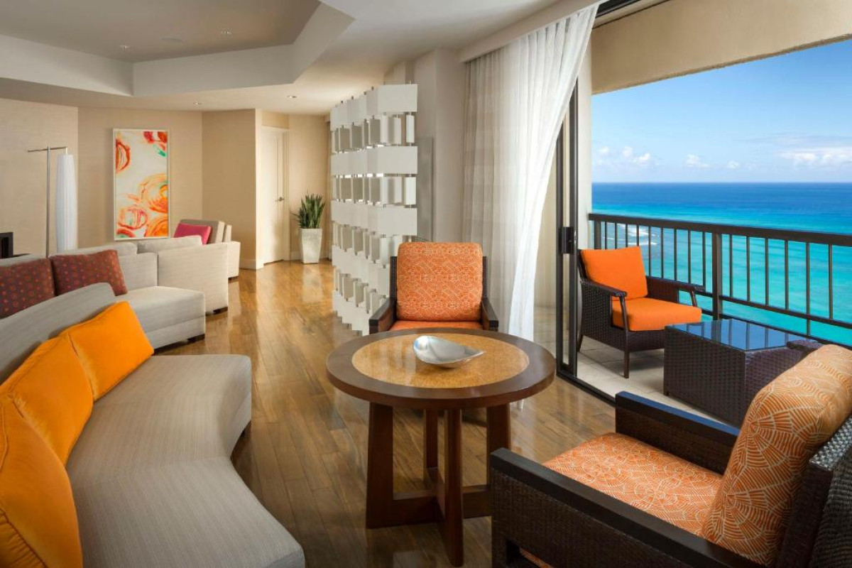 Hyatt Regency Waikiki Beach Resort & Spa