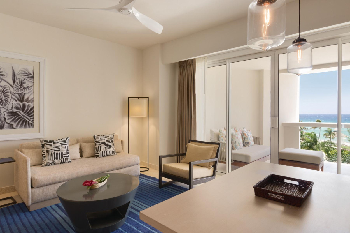 Hyatt Ziva Rose Hall