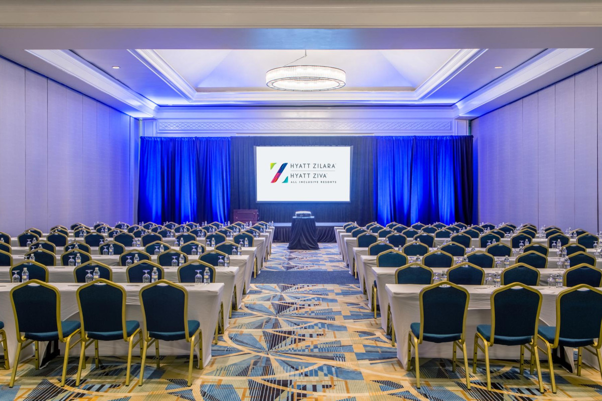 Hyatt Ziva Rose Hall