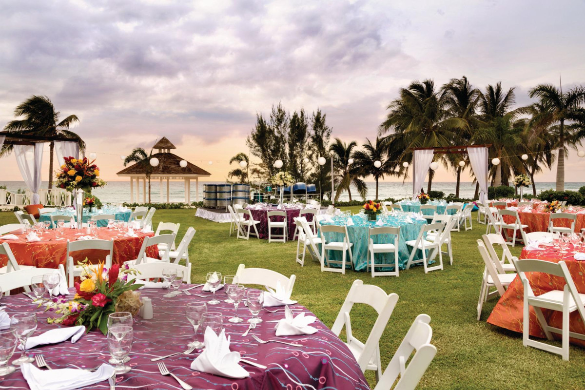 Hyatt Ziva Rose Hall