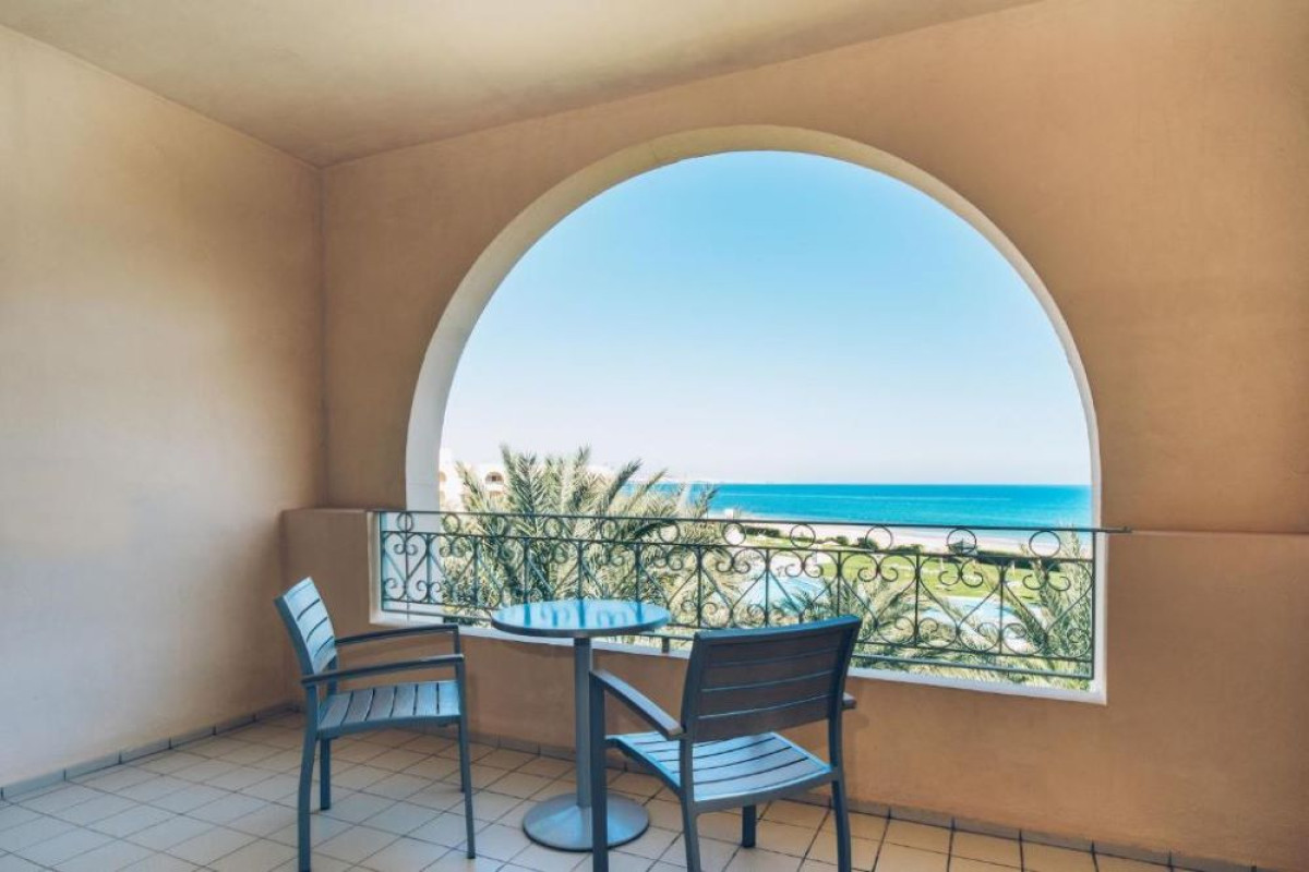 IBEROSTAR WAVES AVERROES