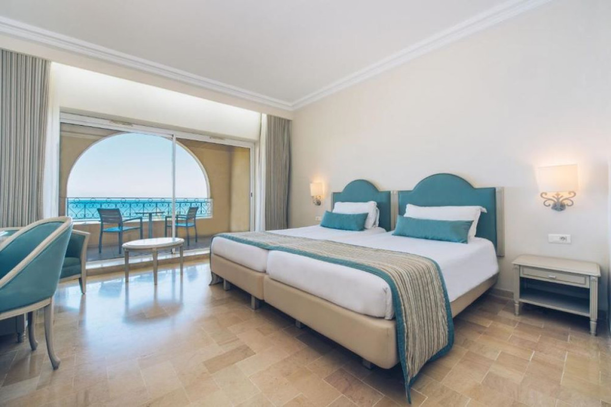 IBEROSTAR WAVES AVERROES