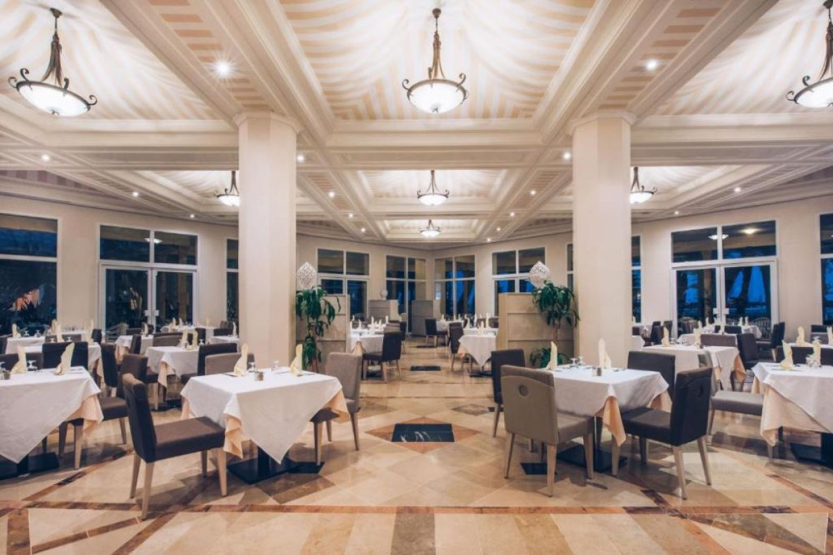 IBEROSTAR WAVES AVERROES