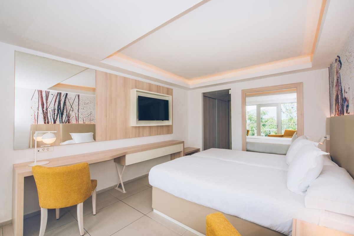 Hotel Iberostar Waves Herceg Novi