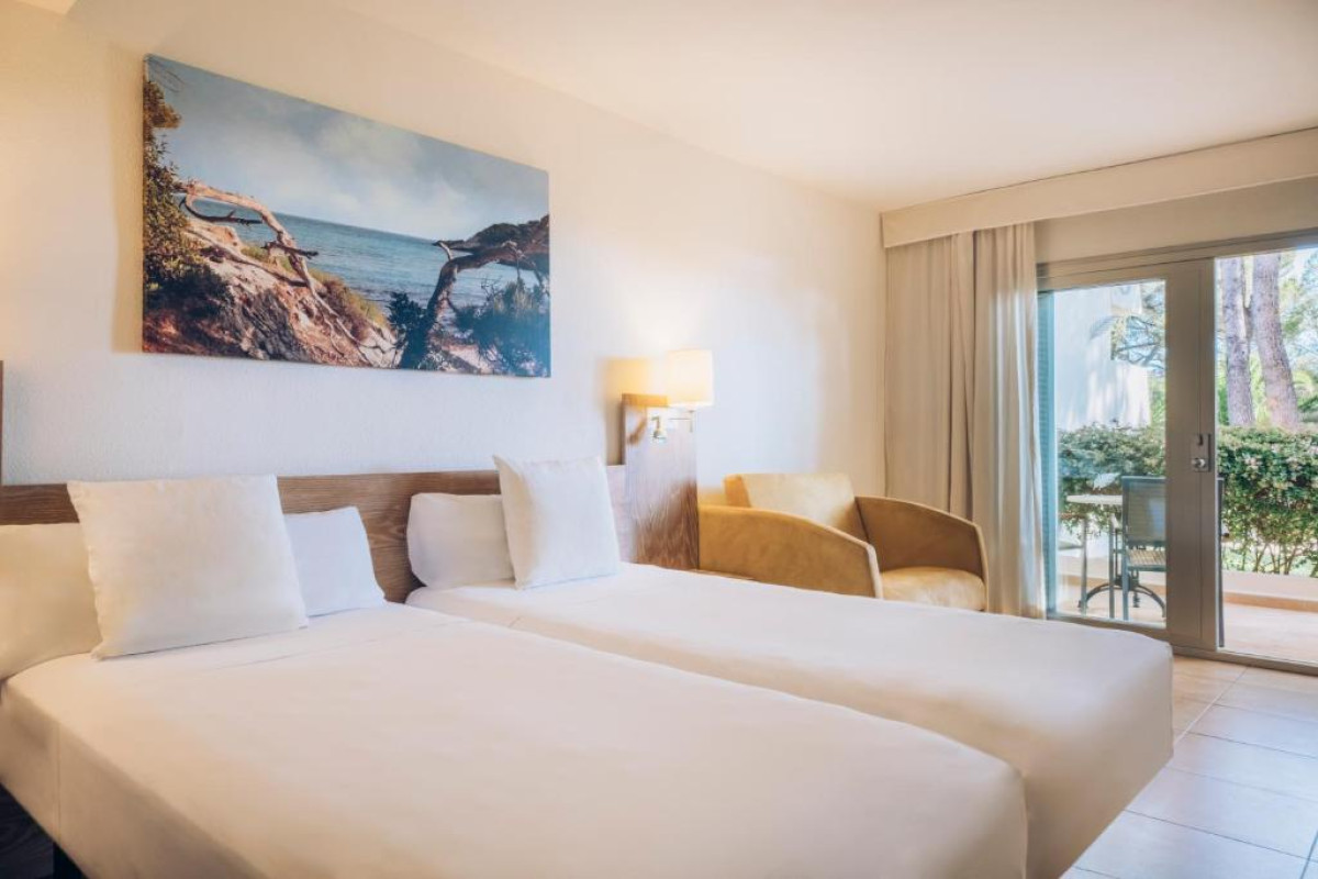 Hotel Iberostar Waves Pinos Park