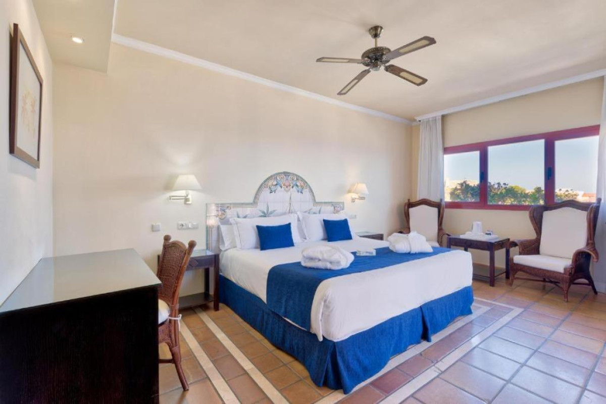 Ibersol Almuñecar Beach & Spa Hotel