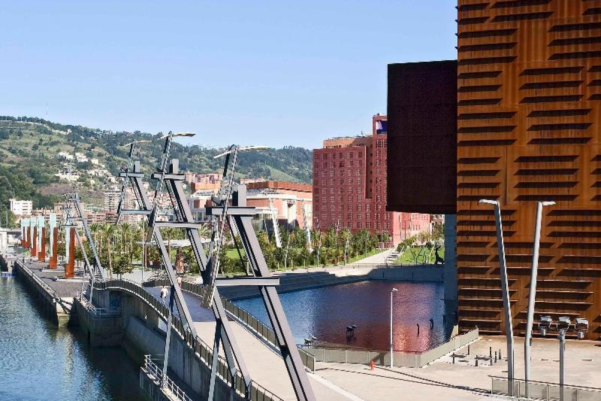 Ibis Bilbao Centro