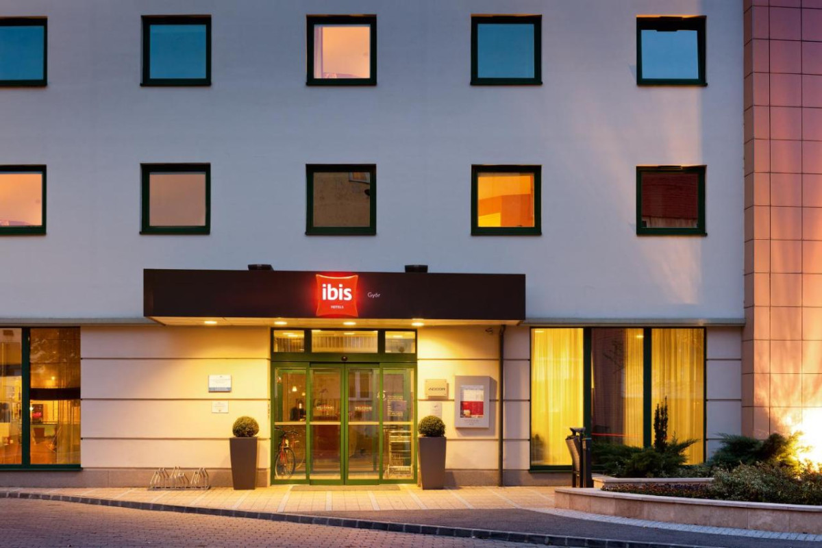 Ibis Gyor
