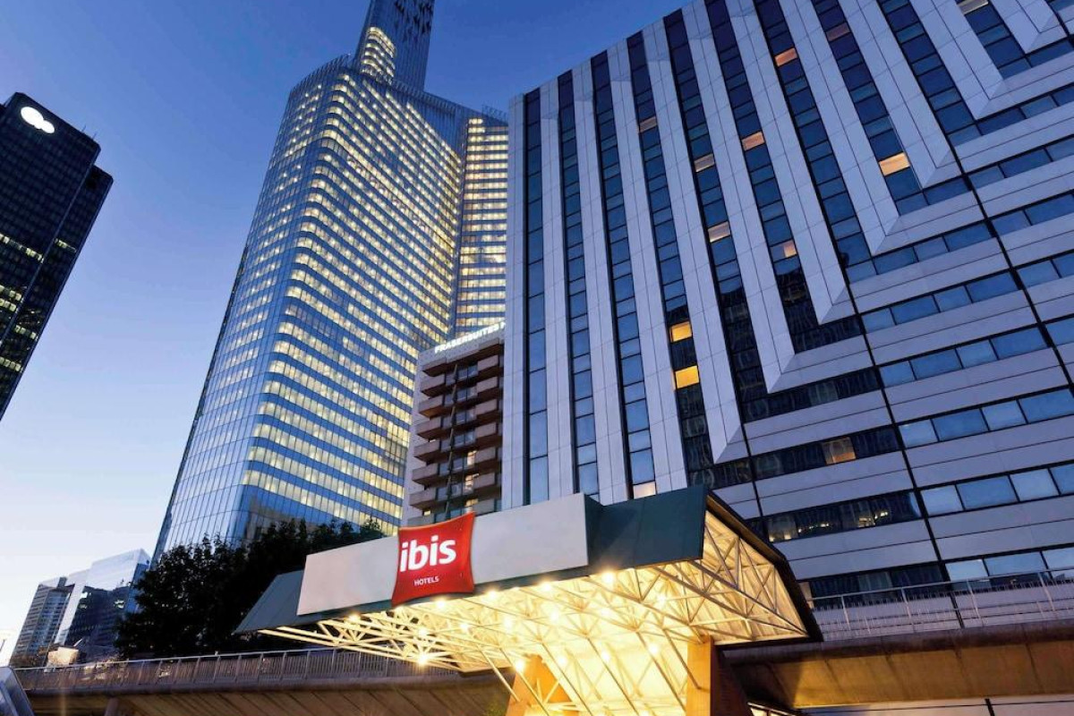 Ibis Paris La Défense Esplanade