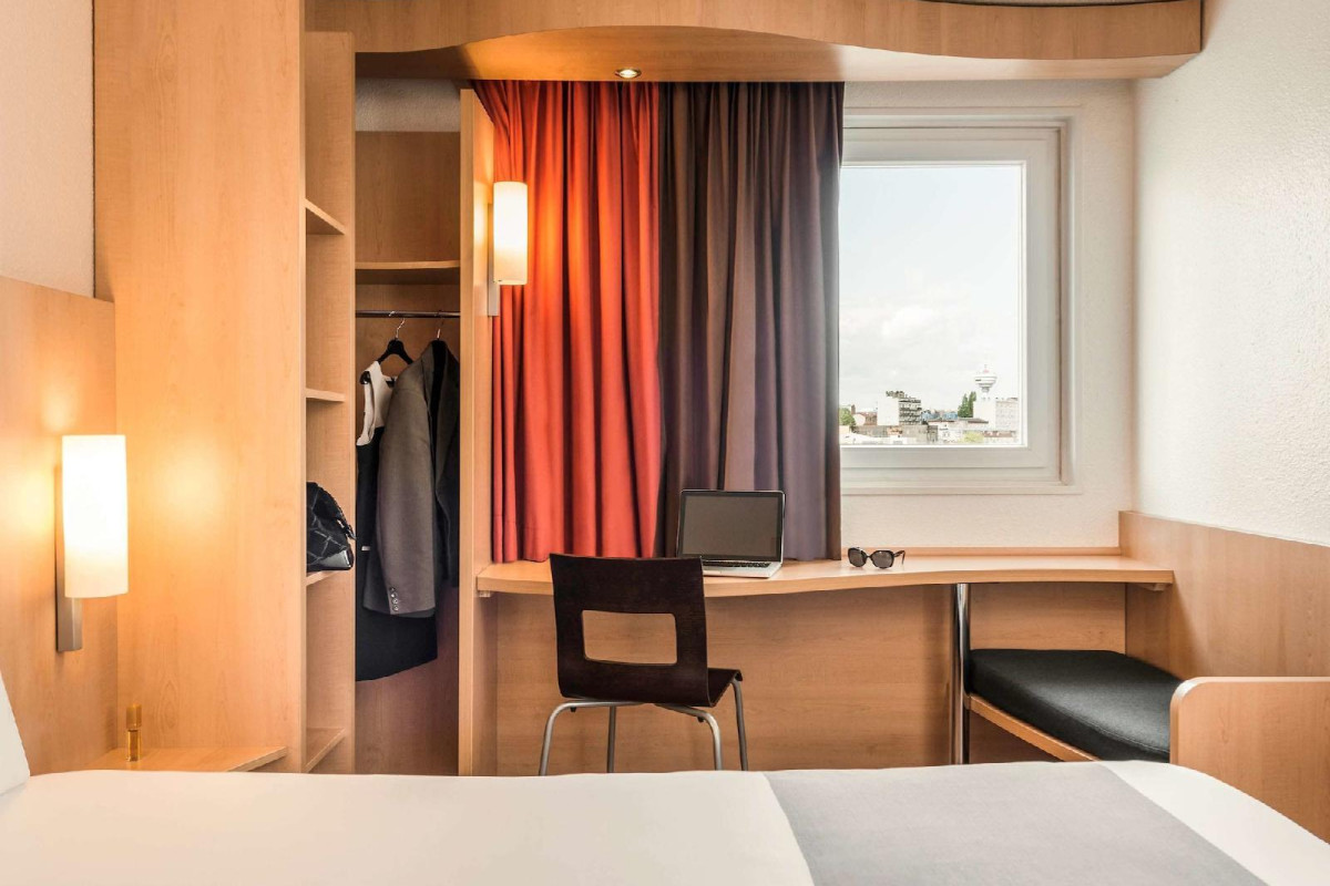 Ibis Paris Porte De Bagnolet