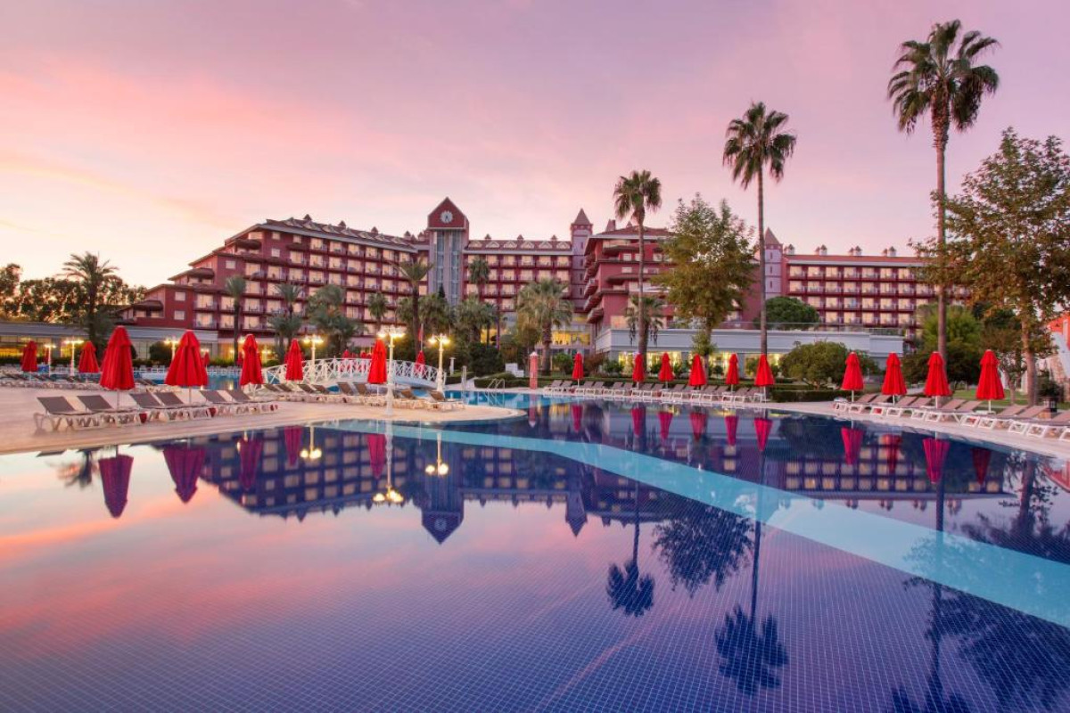 IC HOTEL SANTAI FAMILY RESORT
