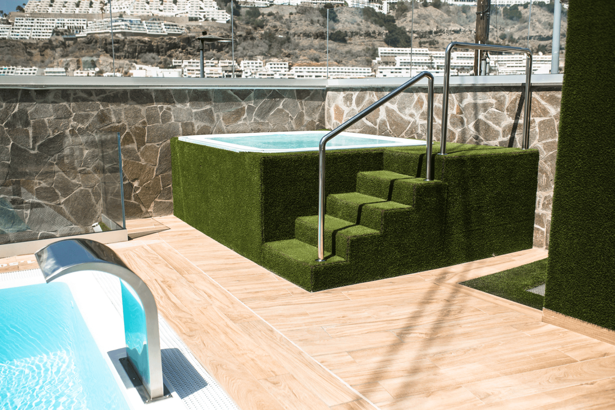 IG Nachosol Atlantic & Yaizasol by Servatur - Adults Only
