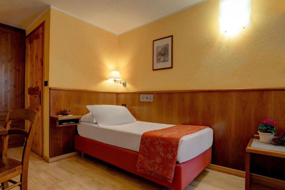 IH HOTELS COURMAYEUR MONT BLANC RESORT