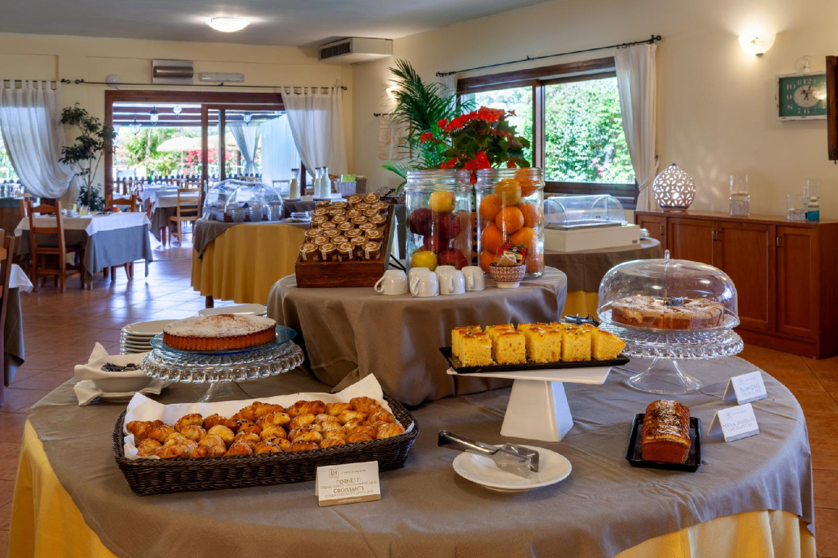 Ih Hotels Villasimius Le Zagare Resort