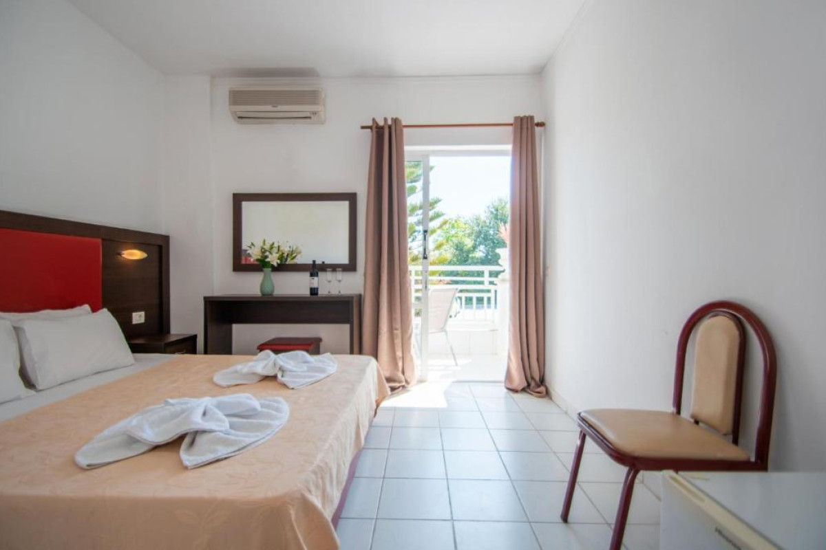 Ikaros Hotel