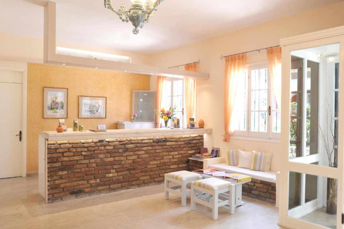ILIADA BEACH HOTEL