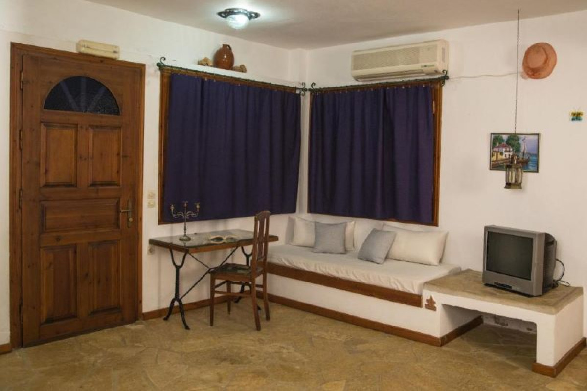 ILIATORAS VILLA