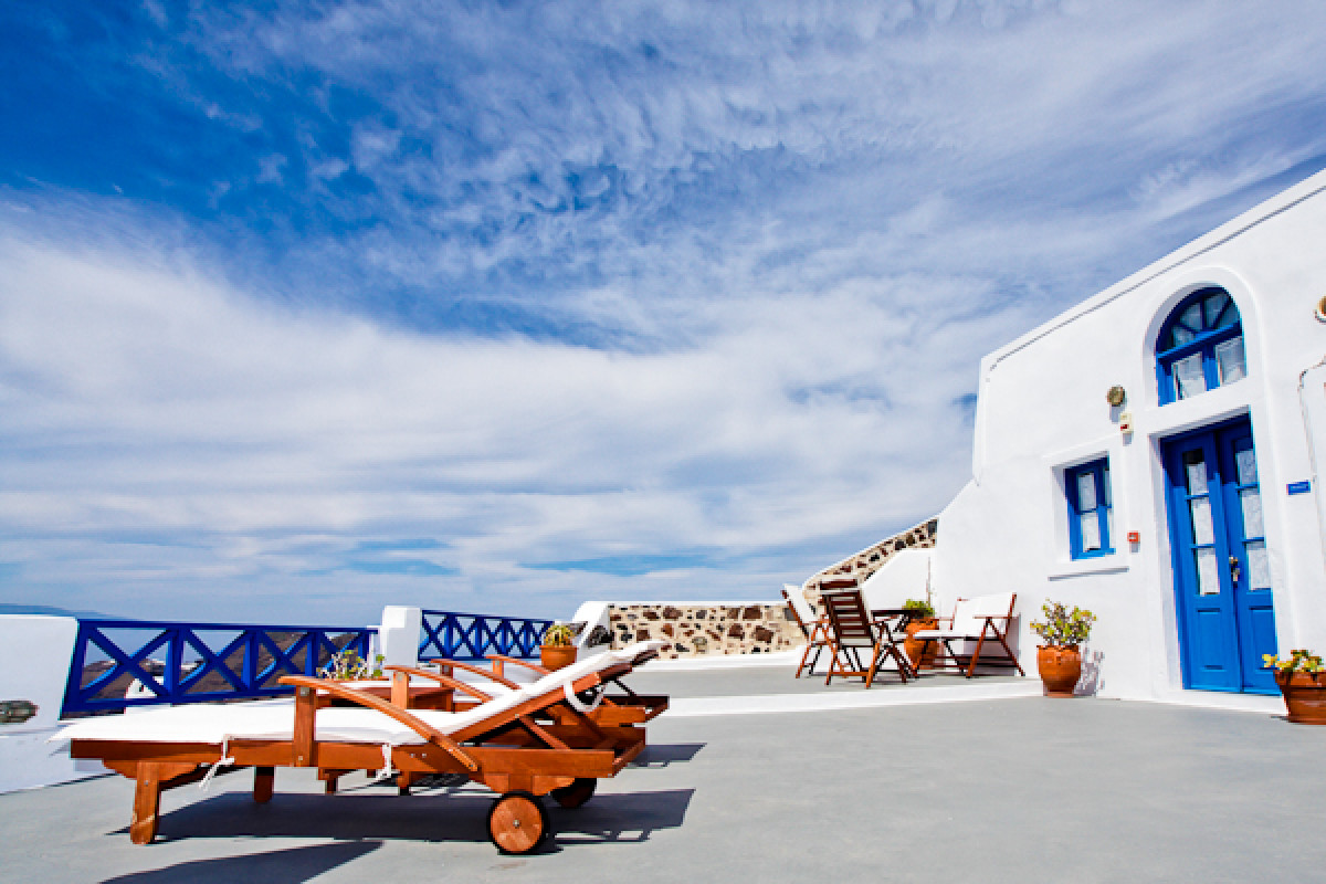 Ilioperato Hotel and Traditional Apartments