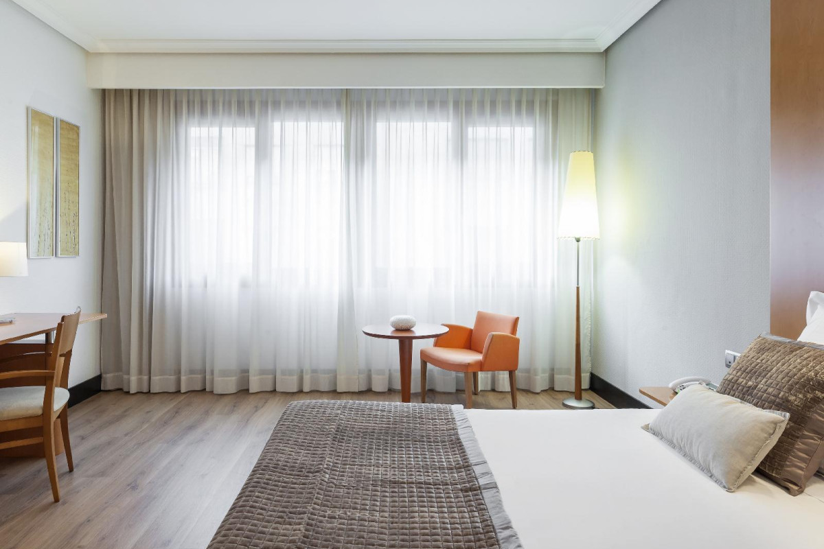 Ilunion Bilbao Hotel
