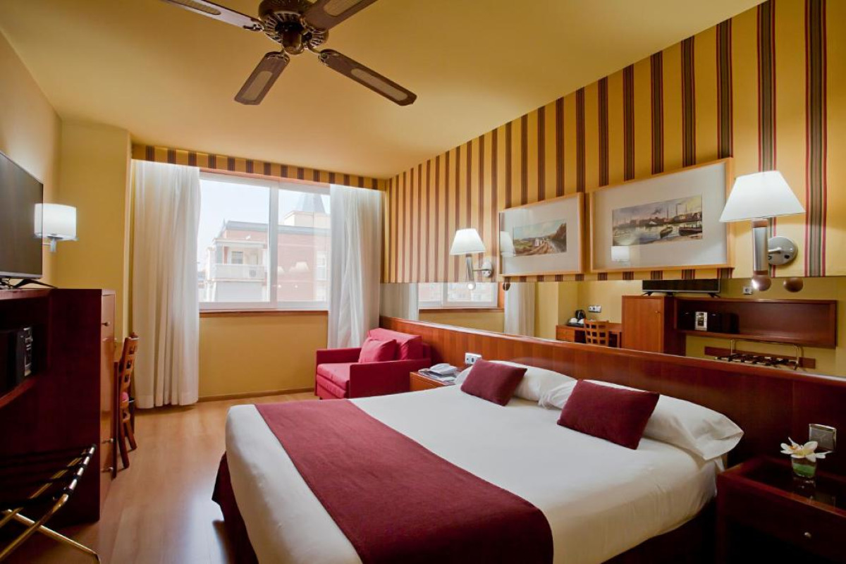 ILUNION Les Corts Spa