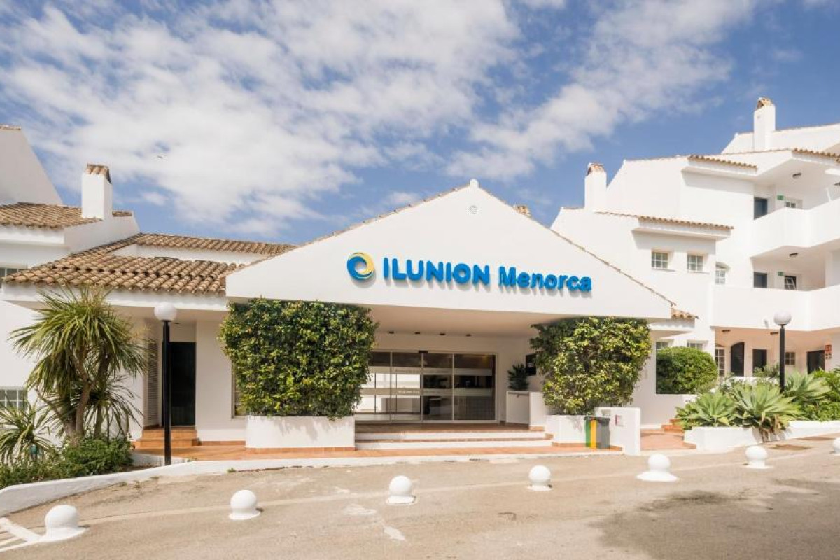 Ilunion Menorca Hotel