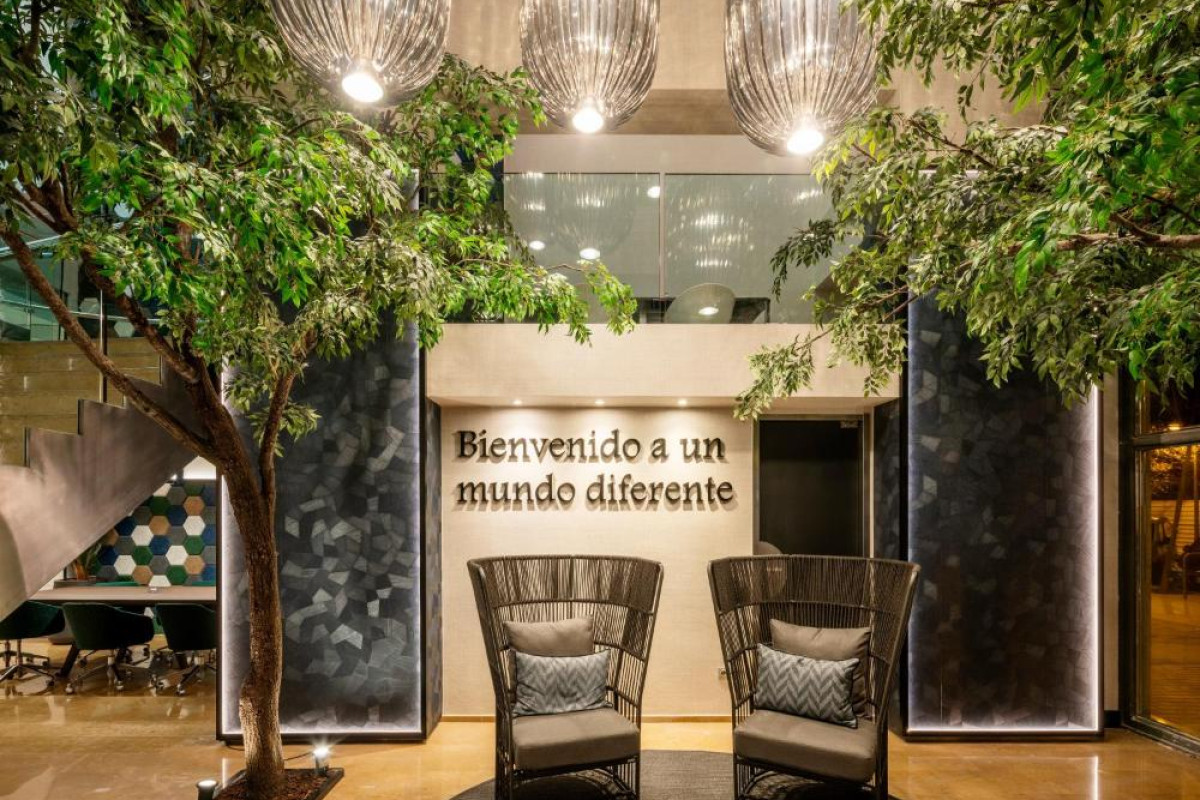 Ilunion Valencia 4