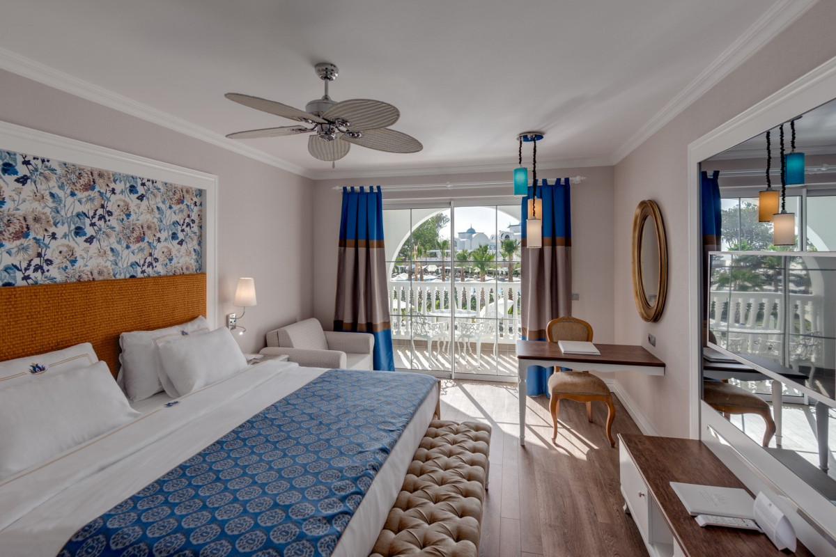 Rubi Platinum SPA Resort and Suites