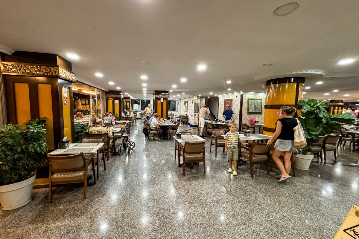 Sealine Suite