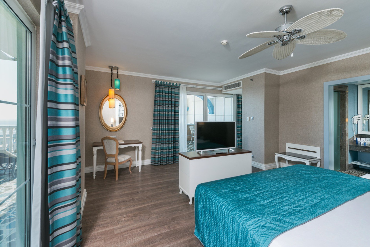 Rubi Platinum SPA Resort and Suites