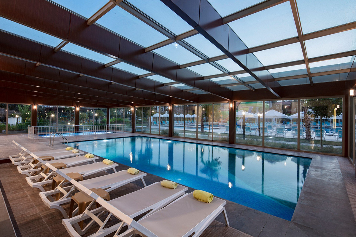 Dosinia Luxury