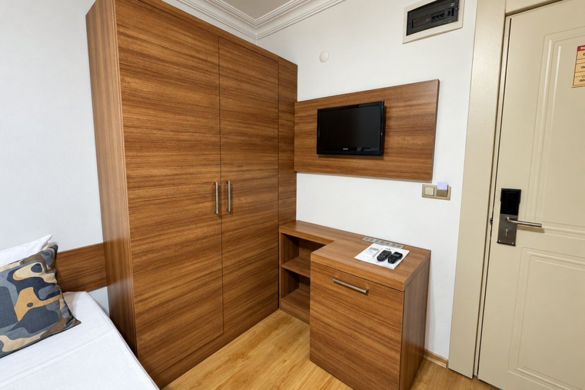 Sealine Suite