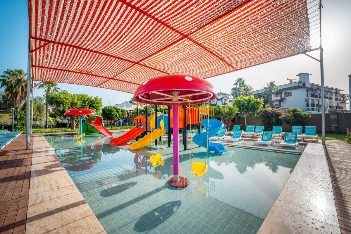Dosinia Luxury