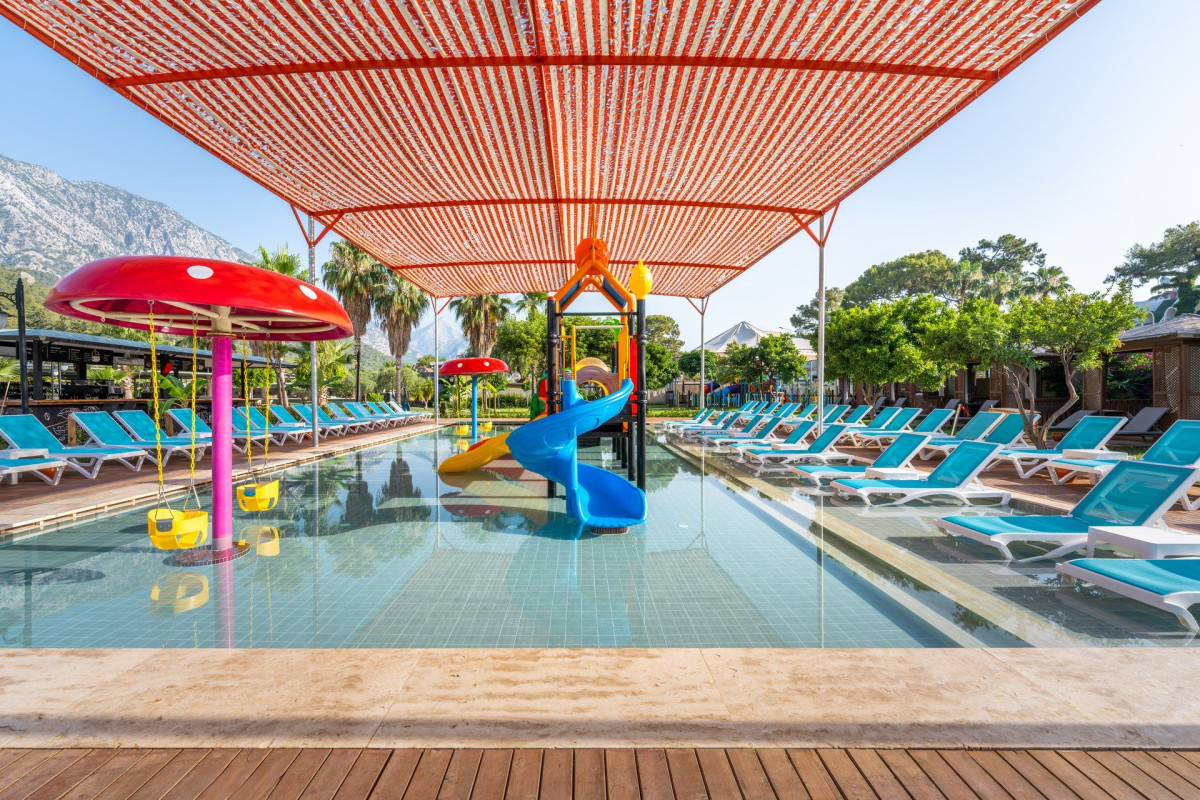 Dosinia Luxury