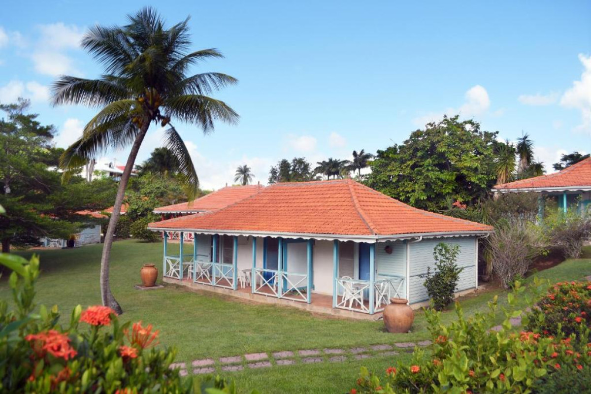 Imperatrice Village