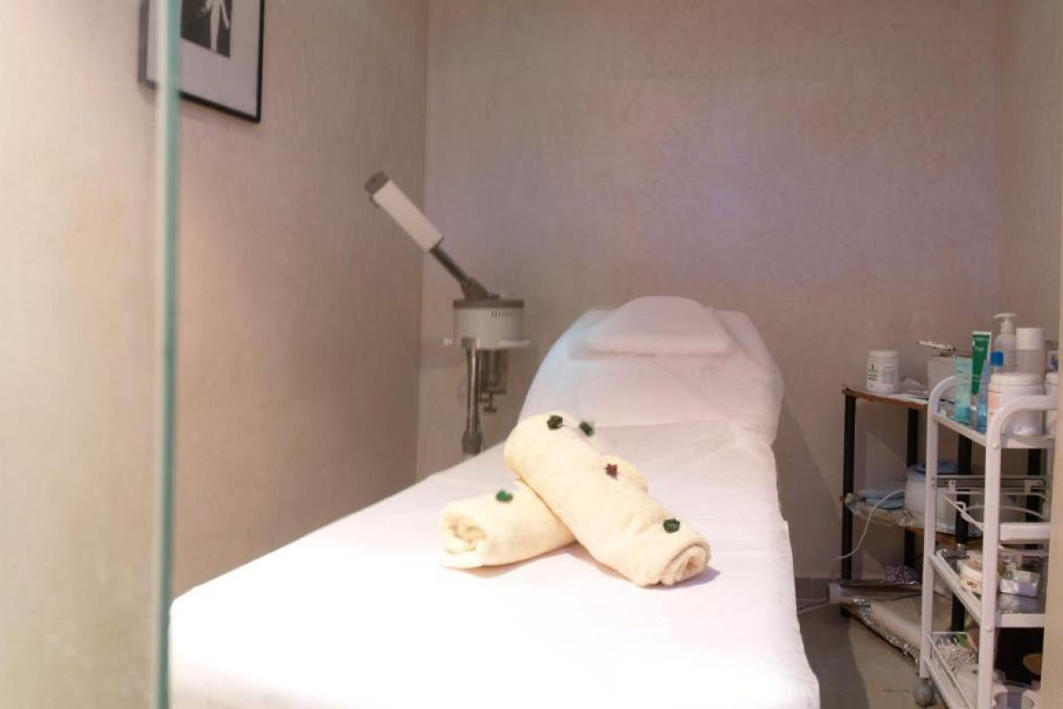 Imperial Holiday Hotel & Spa