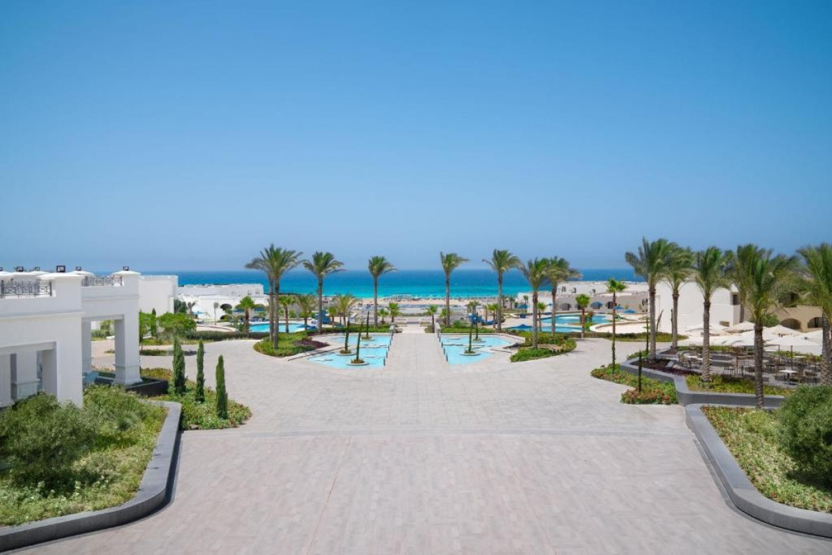 Cleopatra Luxury Resort