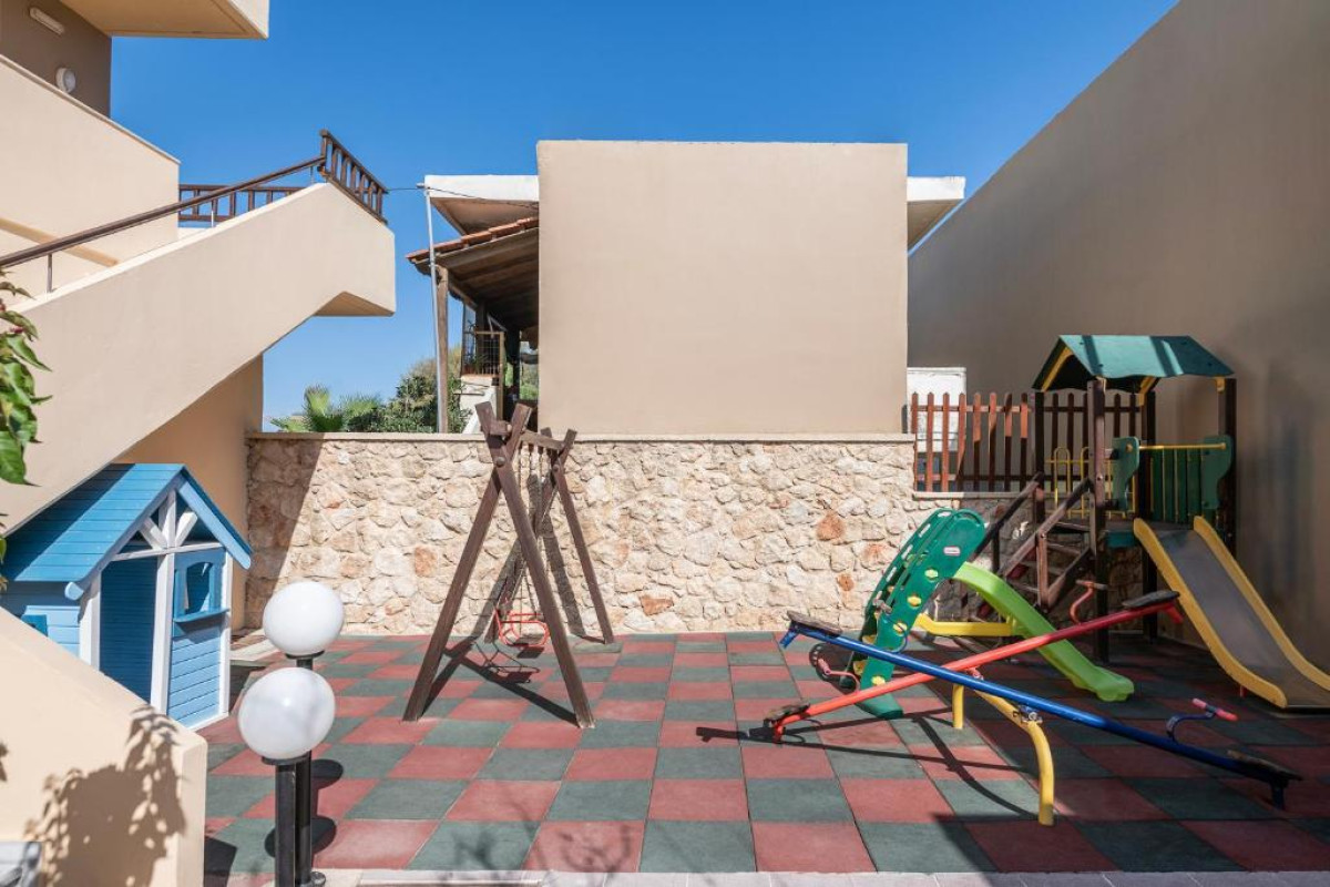INDIGO MARE SUITES & APARTMENTS