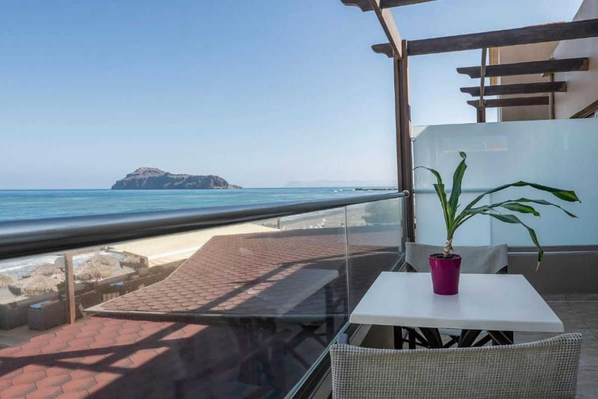 INDIGO MARE SUITES & APARTMENTS