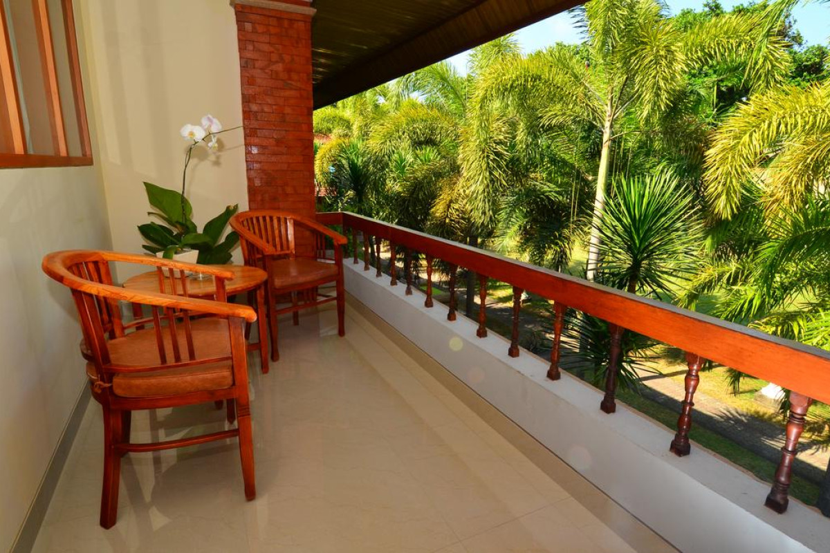Inna Sindhu Beach Hotel & Resort