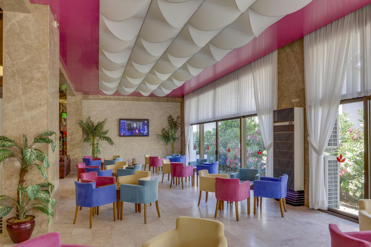 HOTEL GRAND EFE