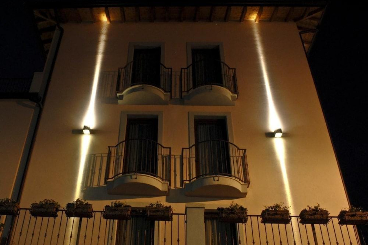 International Hotel Iseo