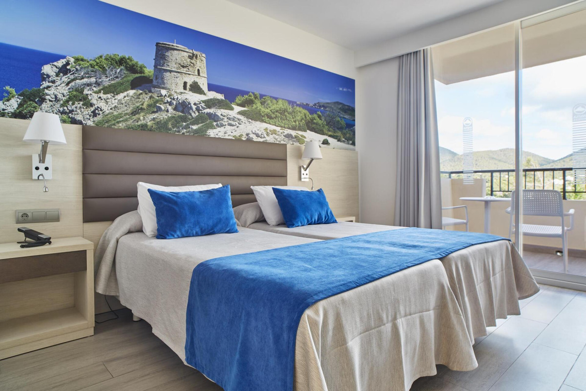 Invisa Hotel Club Cala Verde