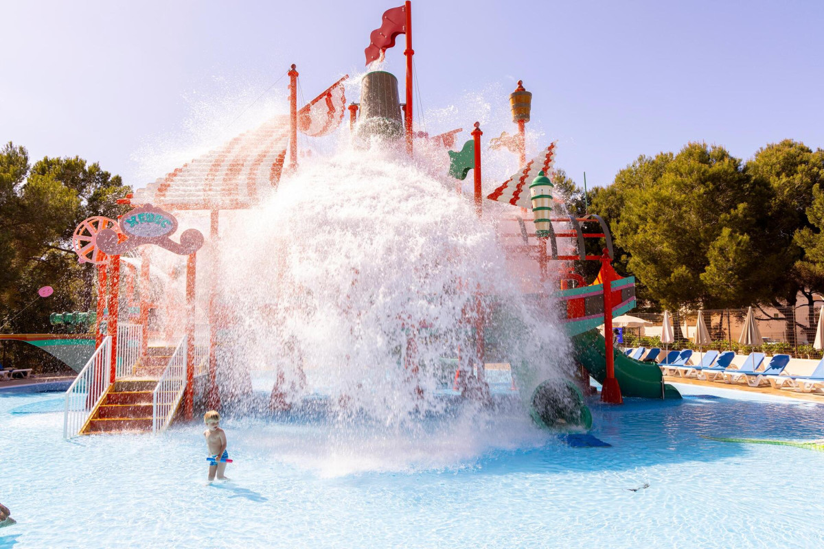 Invisa Hotel Club Cala Verde