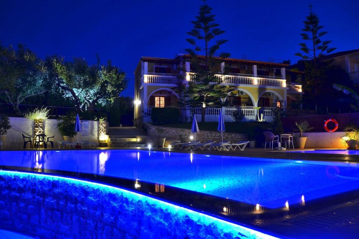 IONIAN AURA APARTMENTS