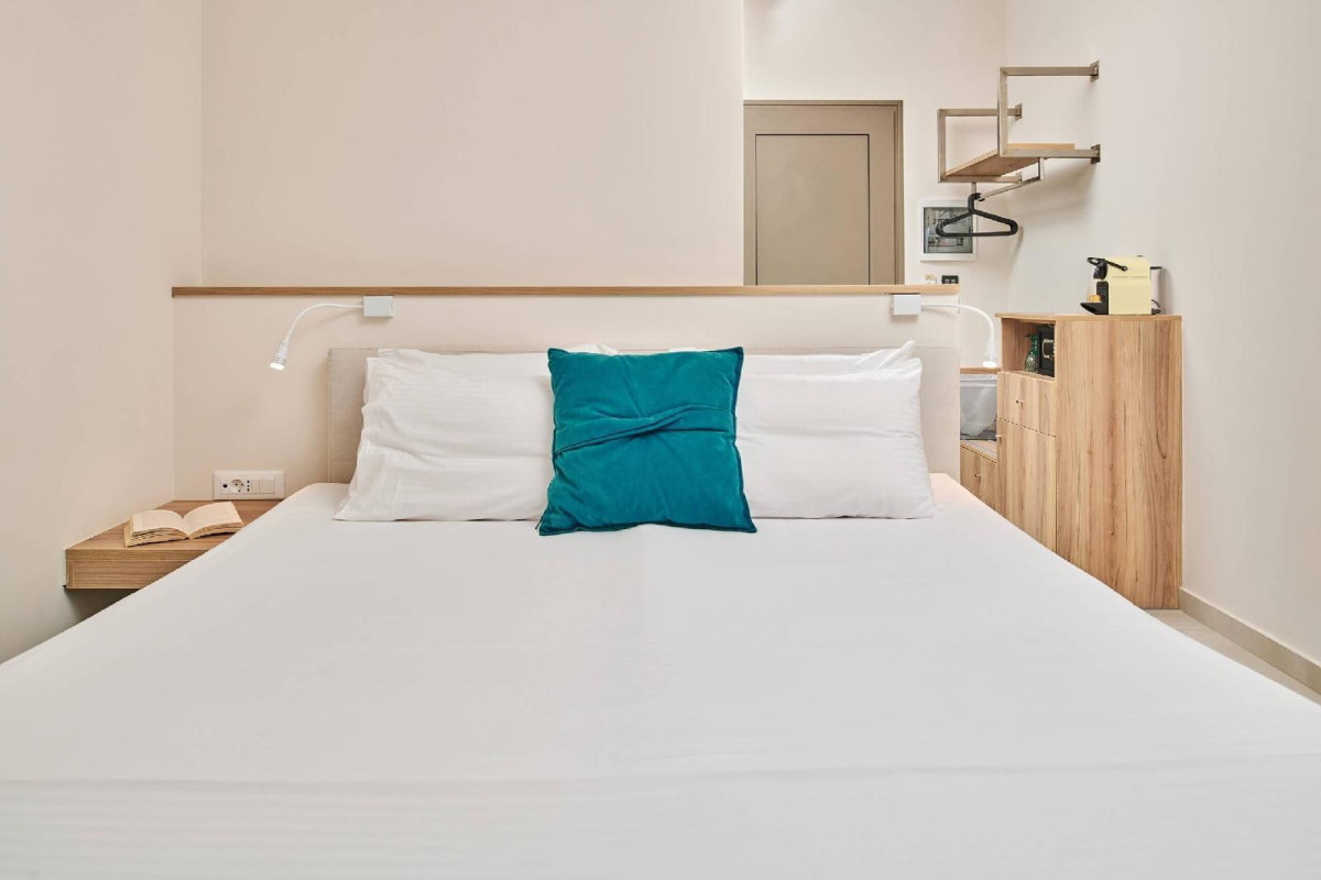 IONIAN AURA APARTMENTS