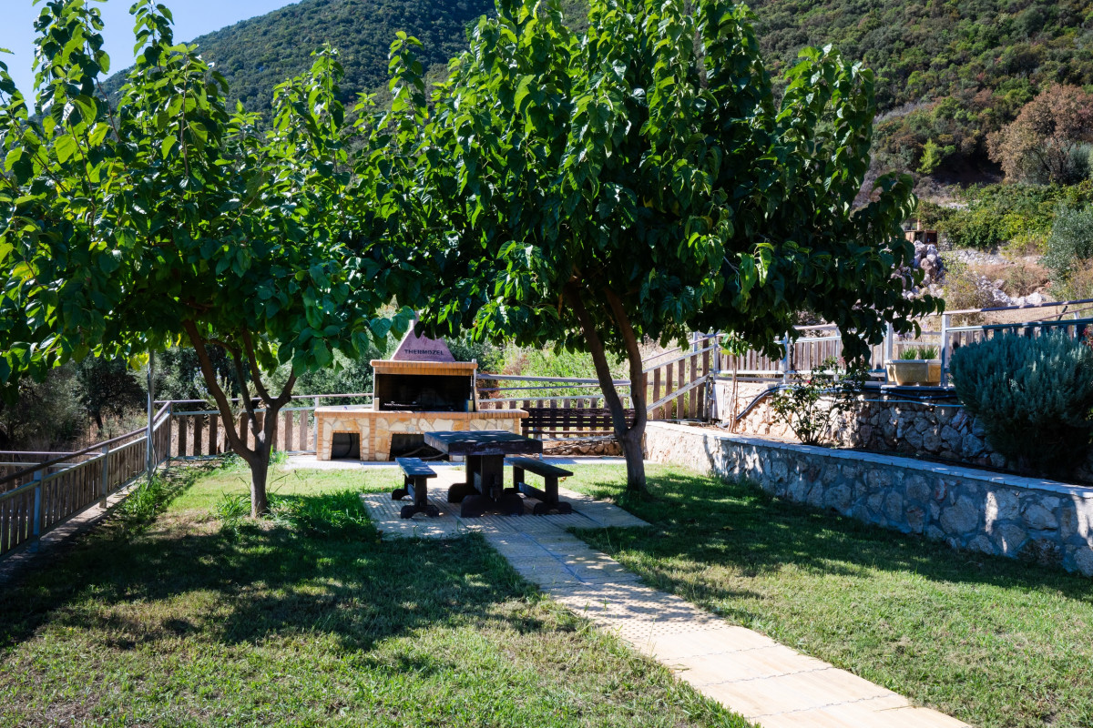 Ionian Fos Apartments