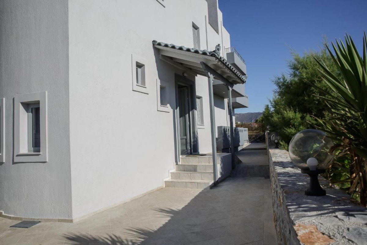 IRENE BEACH APARTMENTS