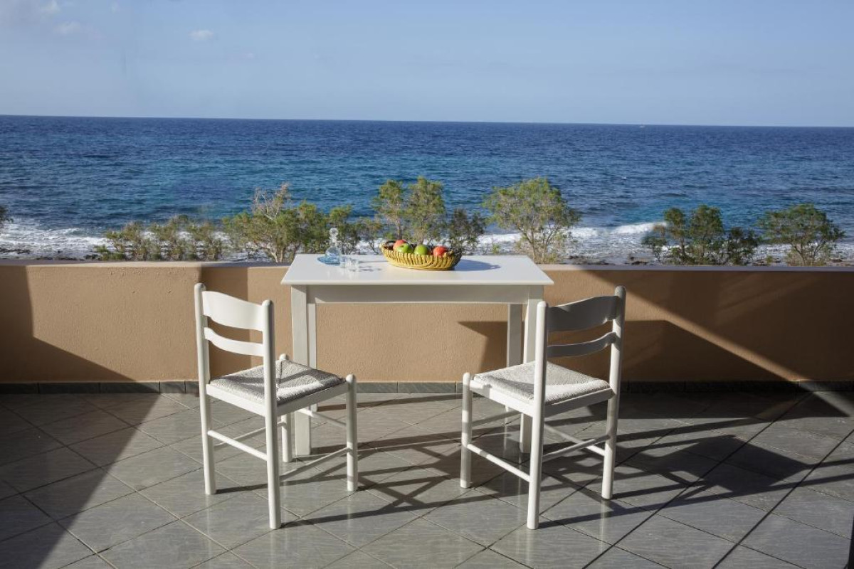 IRENE BEACH APARTMENTS