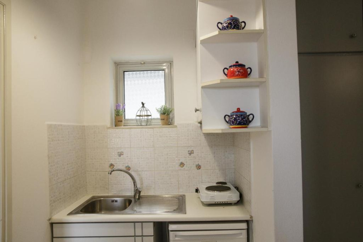 IRENE BEACH APARTMENTS