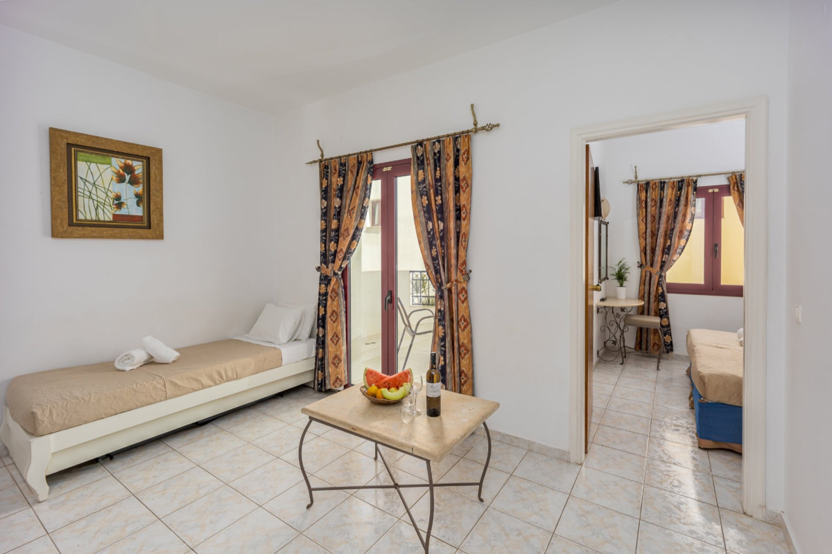 IRIDA APARTMENTS
